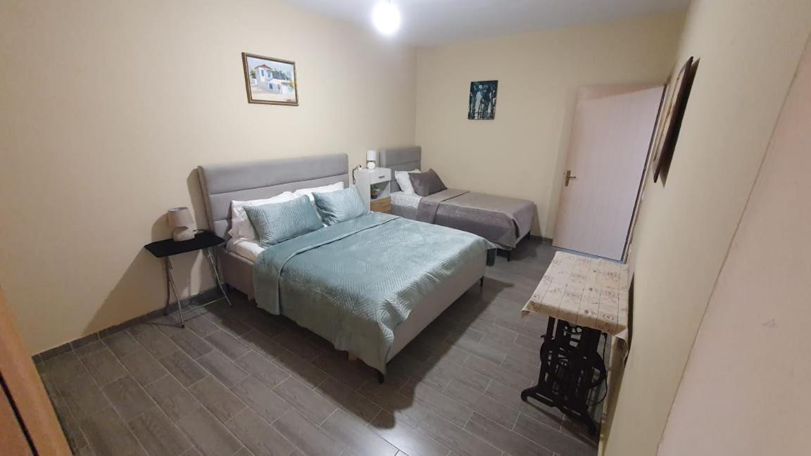 Apartment Moza *